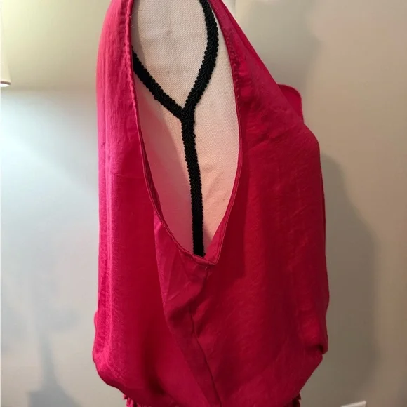 Alex & Lili Fuchsia Sleeveless Blouse - Picture 4 of 7